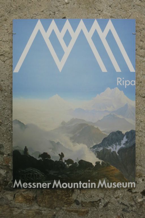 Musée Ripa dans le château de Bruneck. C'est une exposition sur les Sherpas, les Tibétains, les Mongols, etc.